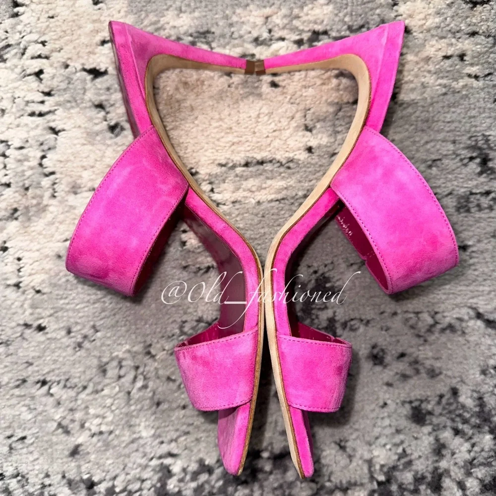 MANOLO BLAHNIK Nebre Mules (Pink) - Picture 10 of 15
